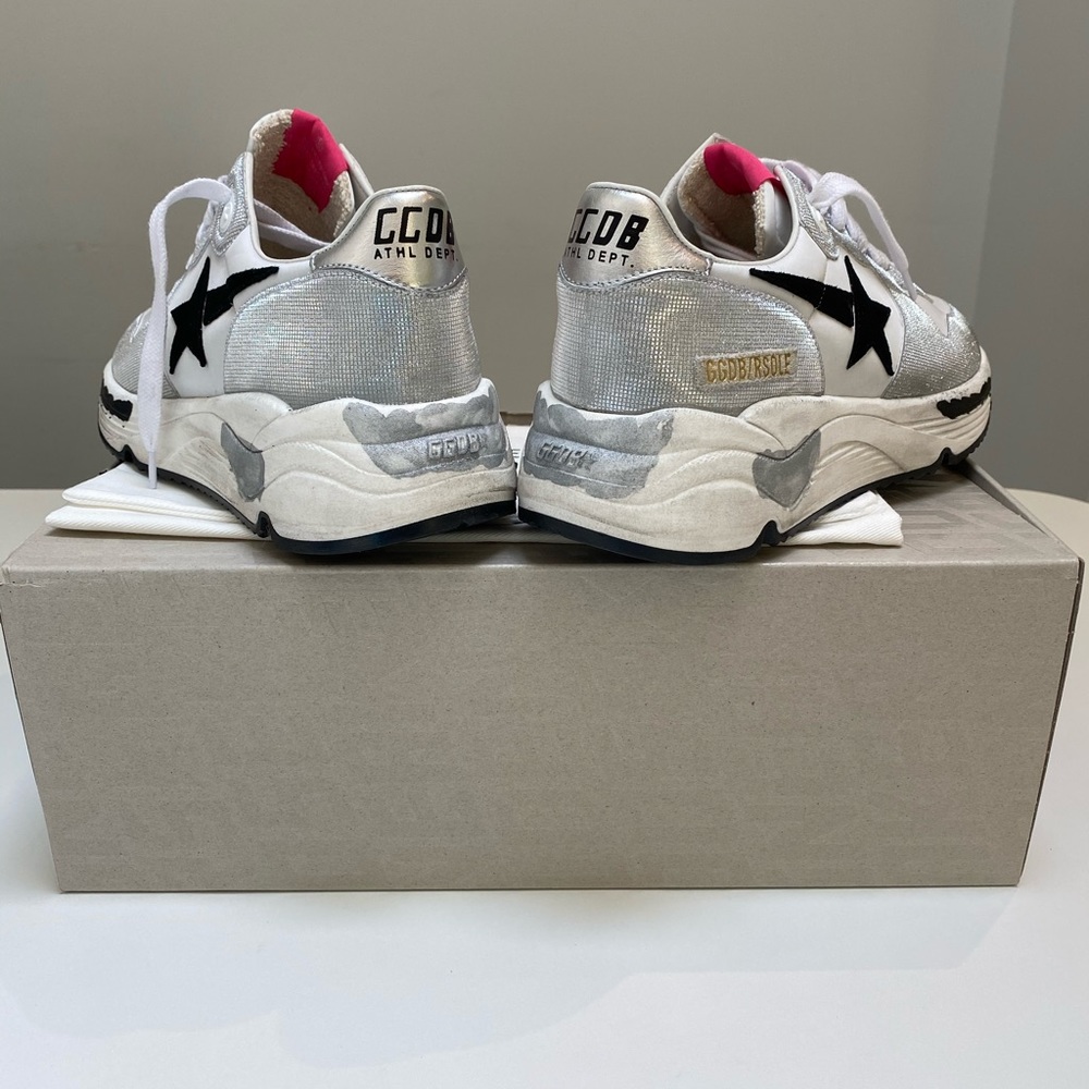 Golden Goose Running Sole Sneaker Silver/White/Black New in Box - Picture 8 of 9